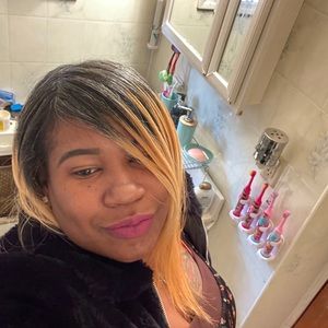 Meet your Posher, Renata